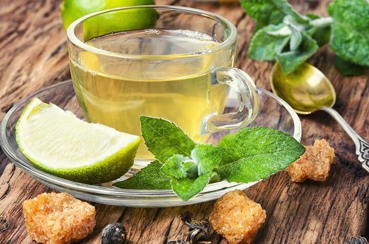 Zöld tea vastagbél méregtelenítő. 4 béltisztító, salaktalanító gyógynövény - Fogyókúra | Femina